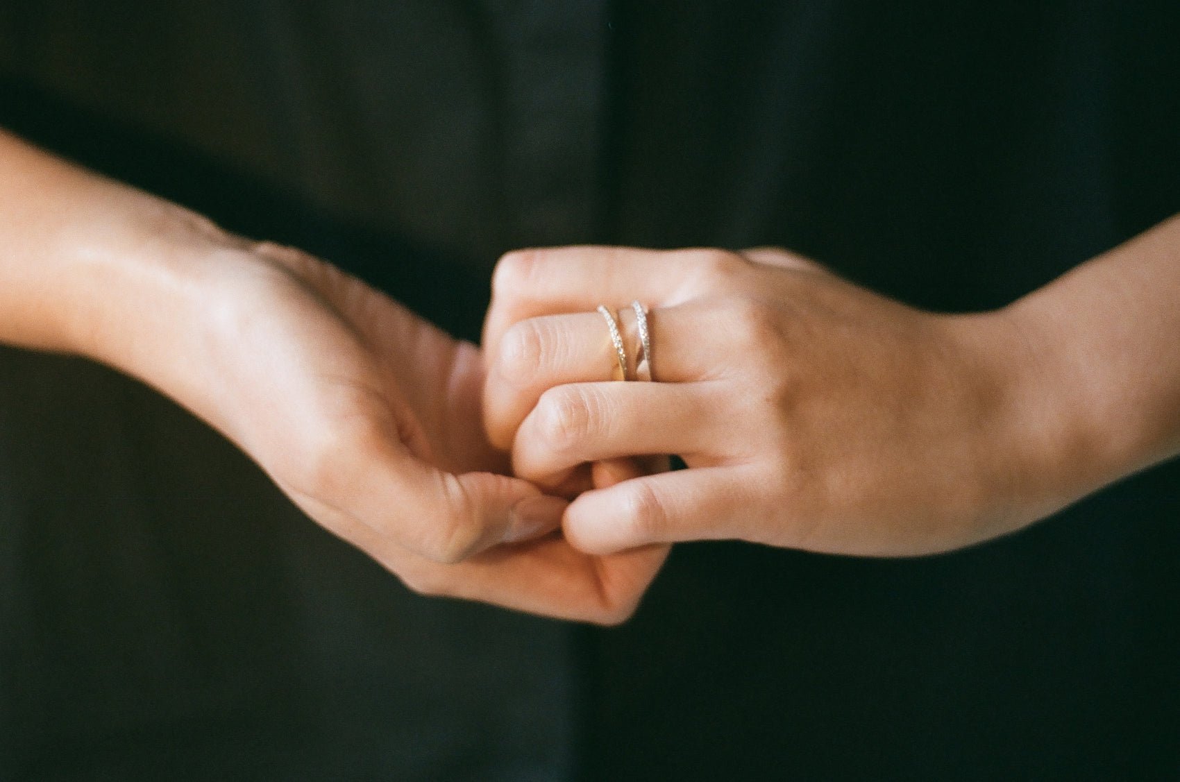 Infiniti Twist Ring