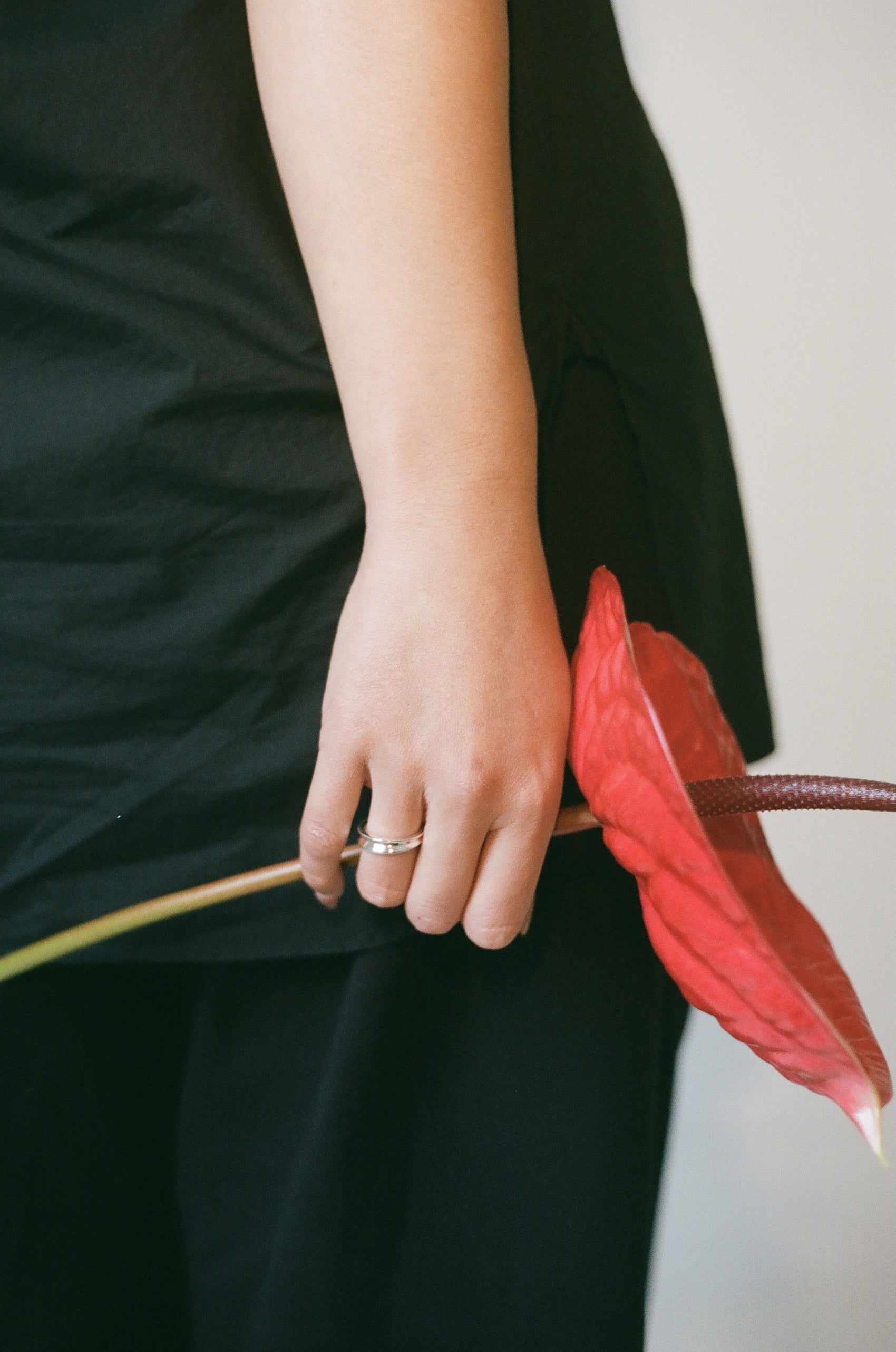 Ines Tapered Tulip Ring