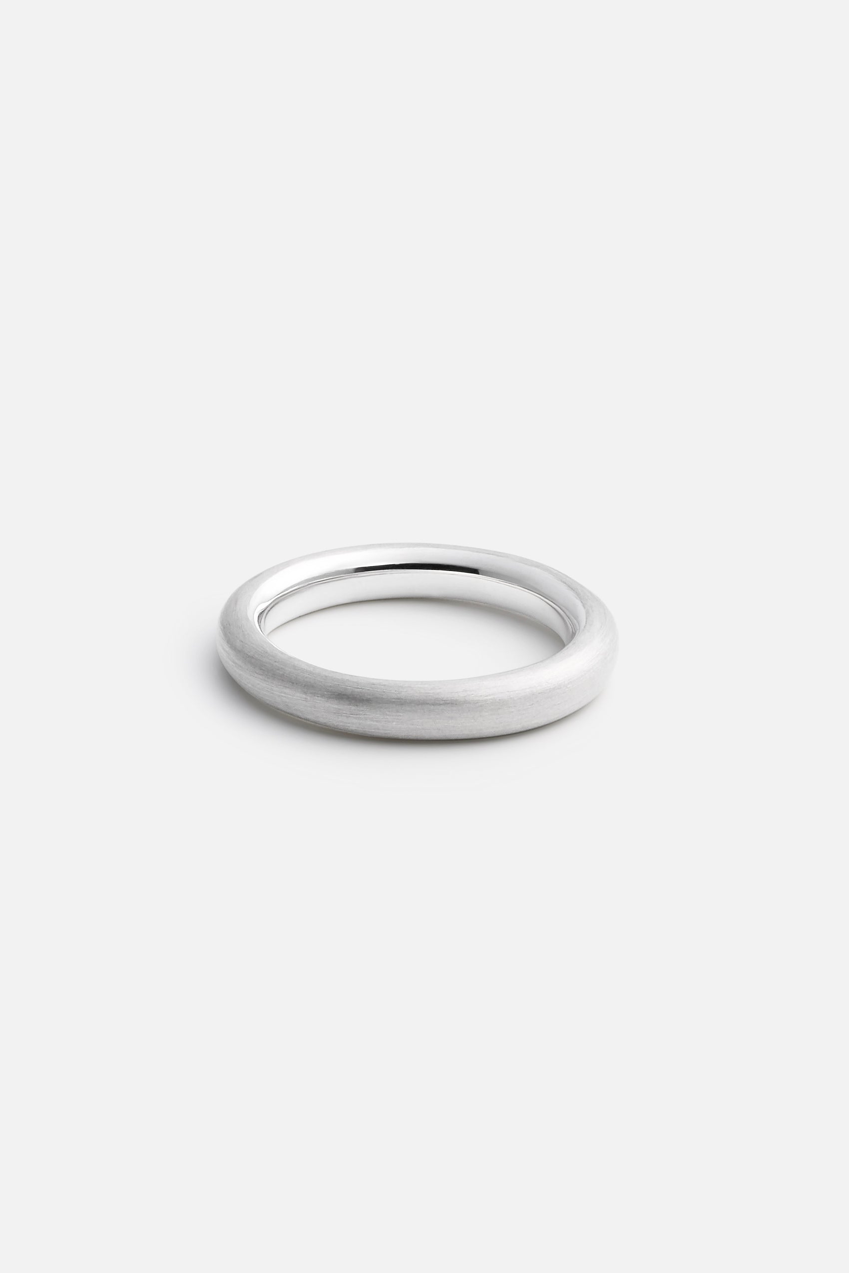 Alma Tube Ring