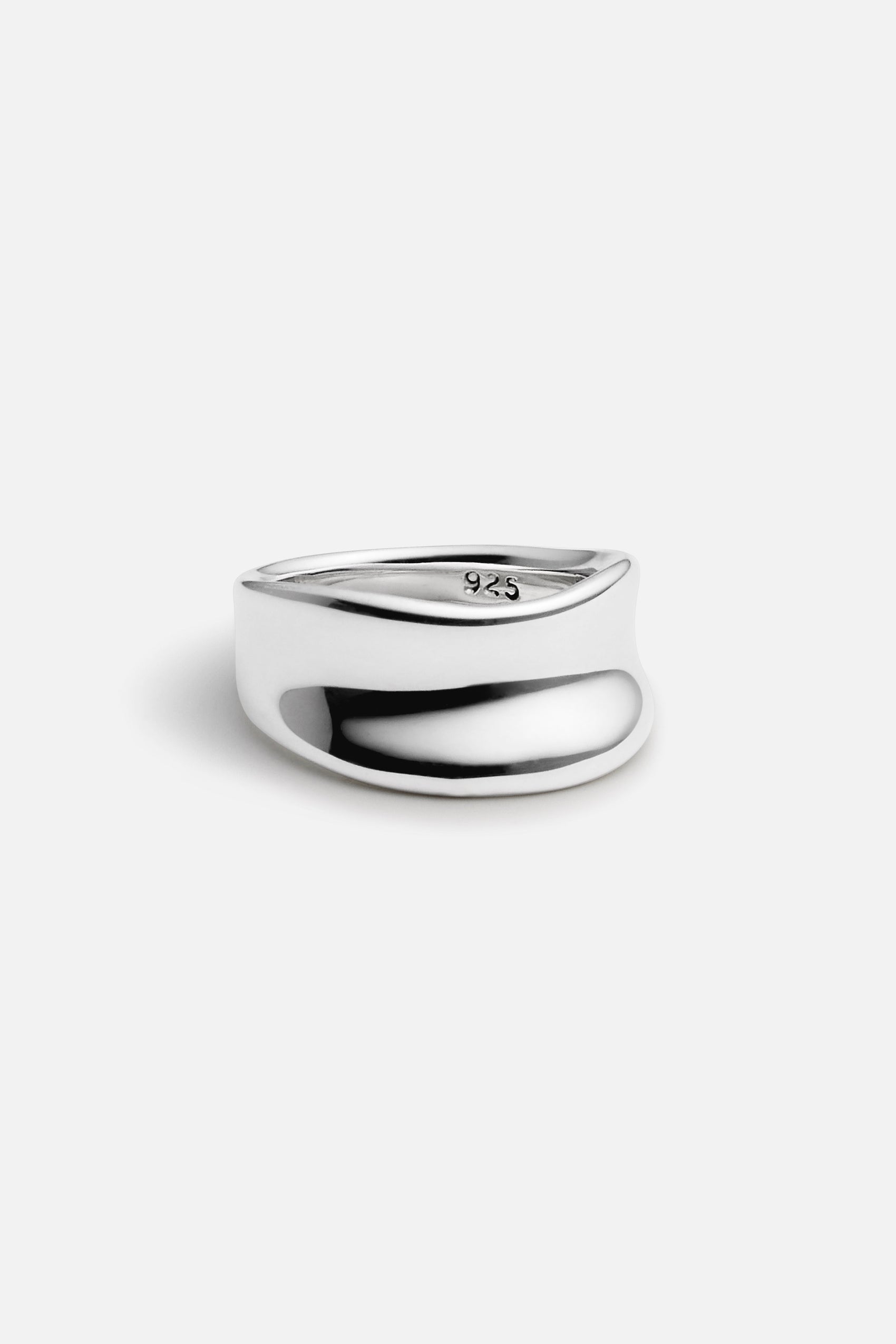 Raye Wave Ring