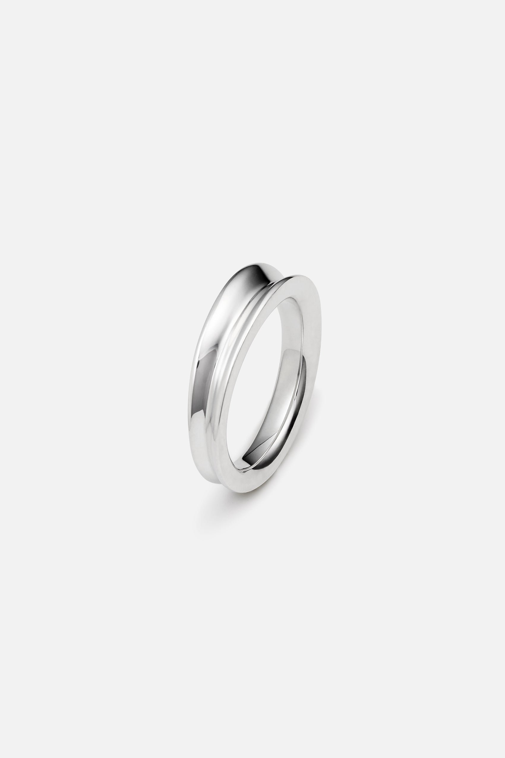 Ines Tapered Tulip Ring